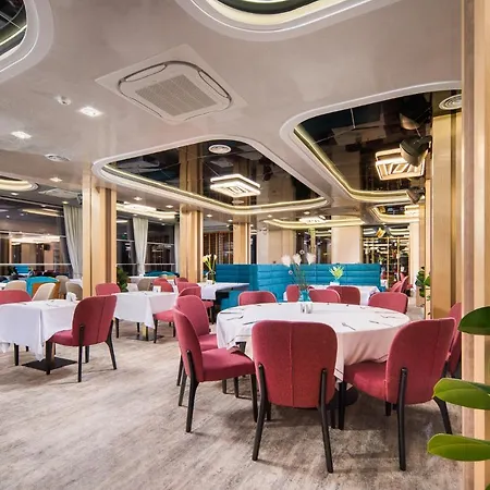 гранд княз Hotel Paweł Banja