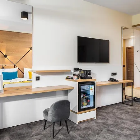 гранд княз 5* Pavel Banea