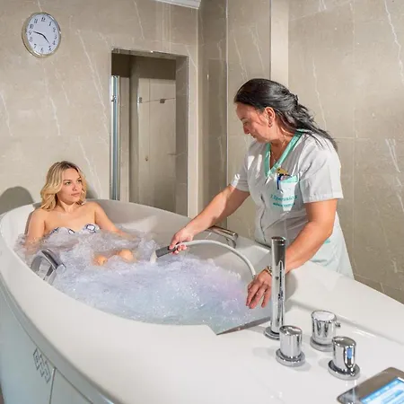 гранд княз 호텔 5*